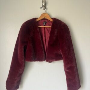 Pure Luxe Faux Fur Crop
Jacket